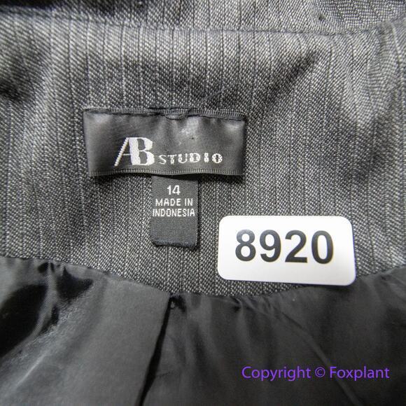 AB studio women's blazer one button front back‎ slit, size 14 - Picture 11 of 13